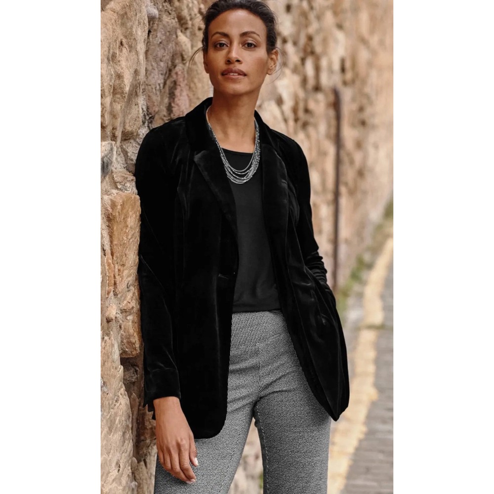 J. Jill Black Wearever‎ Velvet Blazer Jacket Womens Plus XL Button Front
NWT